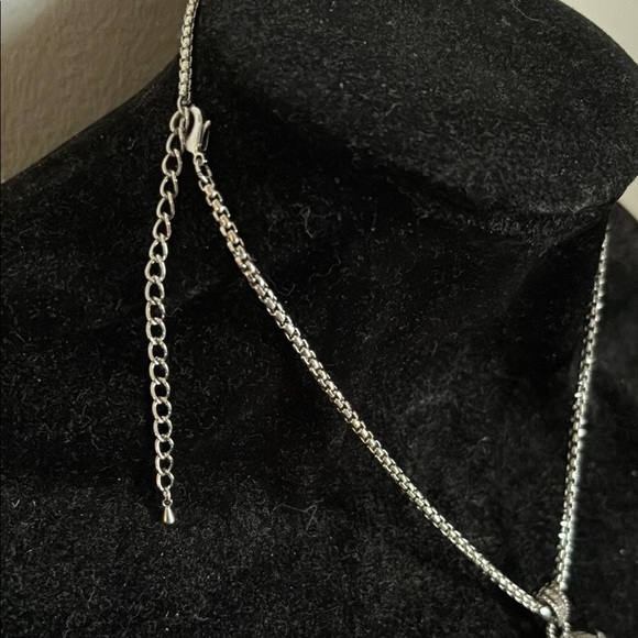 Silver Necklace with Crystal Accents and Delicate Chain - Picture 5 of 17
